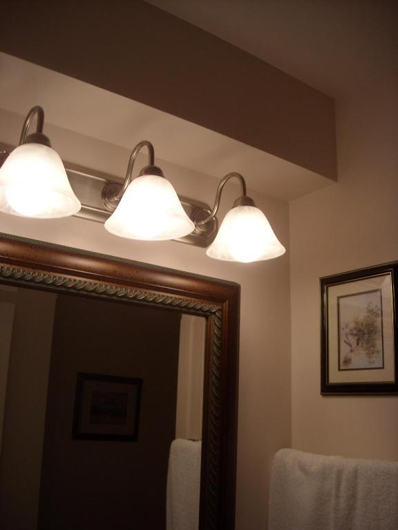 Hotel Motel Le Chateau Lac-Megantic Room photo